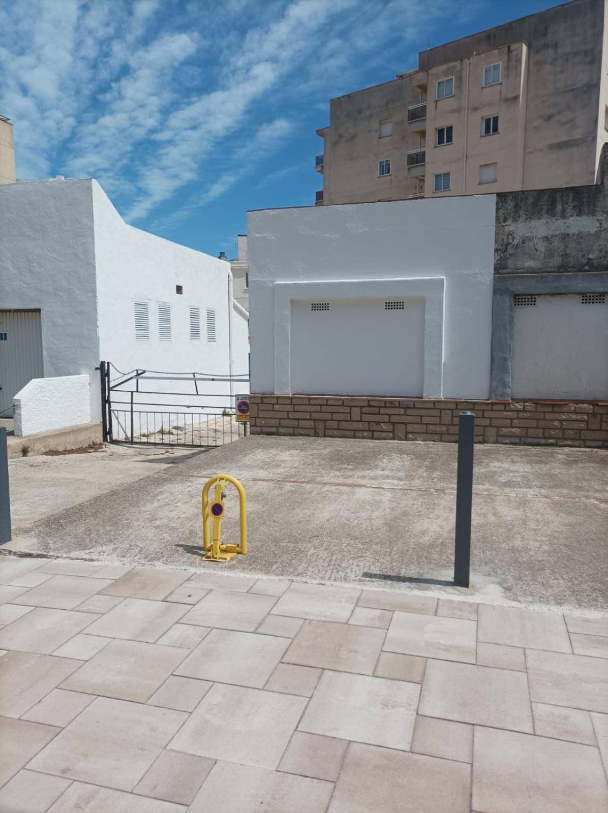 Miami Apartamento Mestres Miami Playa Exteriör bild