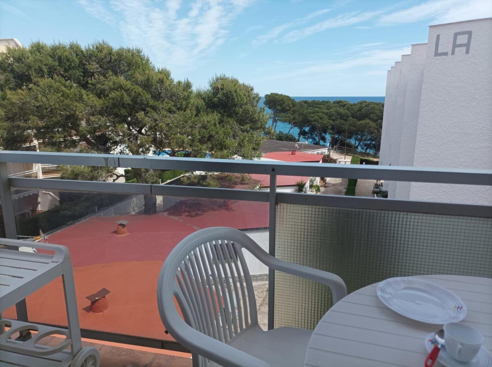 Miami Apartamento Mestres Miami Playa Exteriör bild