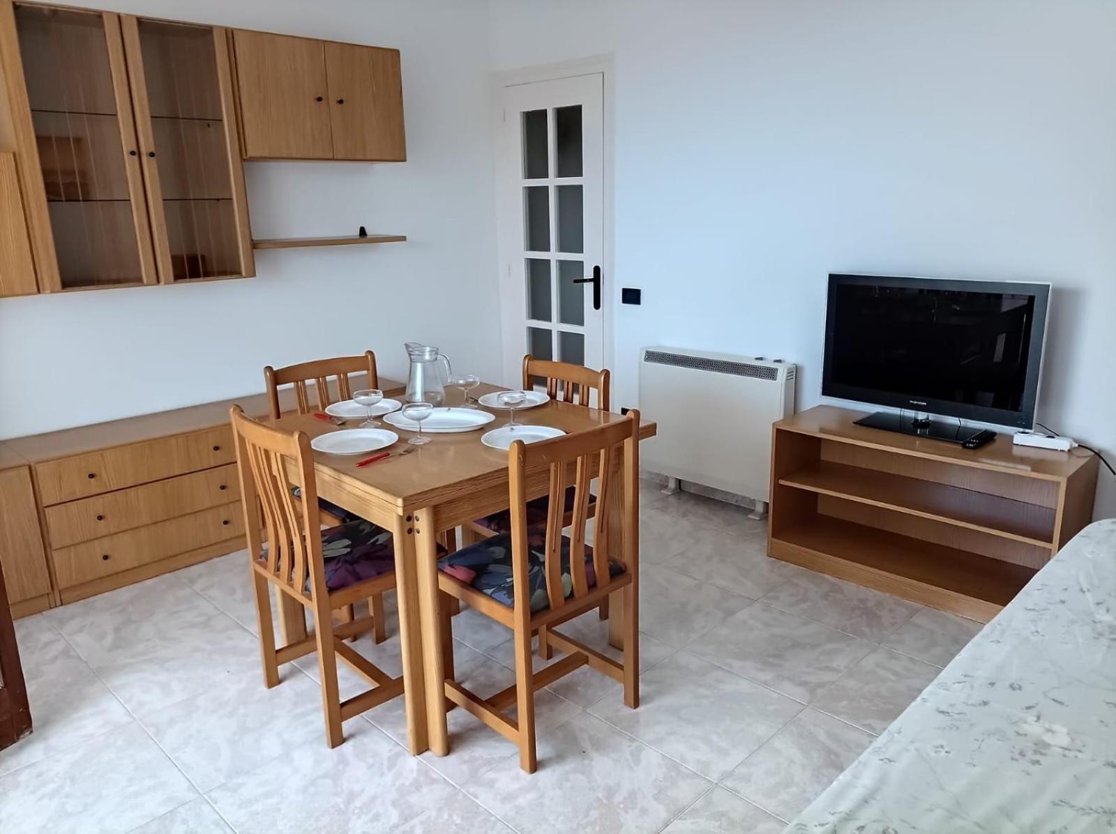 Miami Apartamento Mestres Miami Playa Exteriör bild
